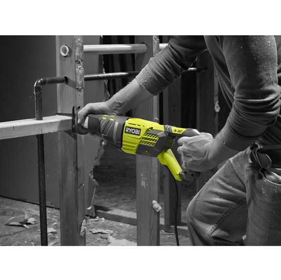 máy cưa kiếm ryobi RRS1200 